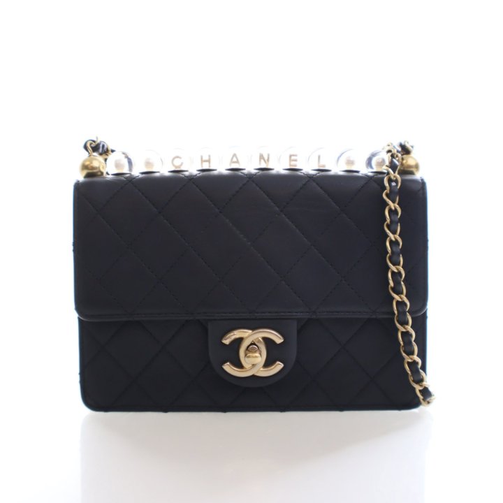 Chanel Goatskin Chic Pearls Flap Bag – Luxe Du Jour