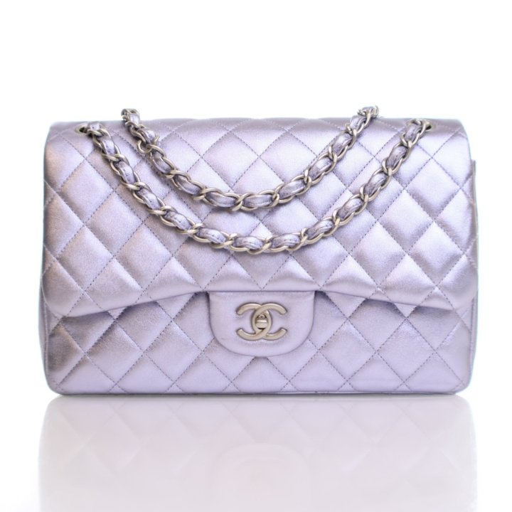 Chanel Jumbo Lambskin Classic Double Flap Bag – Luxe Du Jour