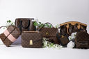 Article The Luxury Holiday ...