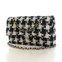 Chanel Medium Tweed Classic...