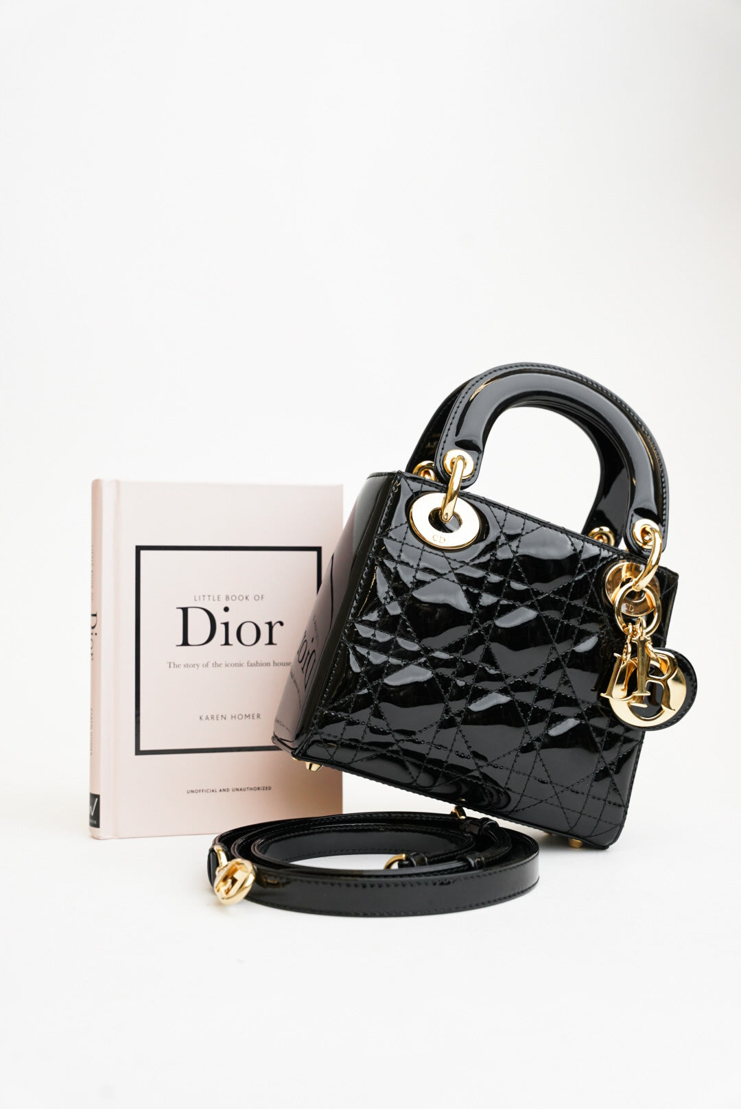 Luxe Du Jour guide and authentication materials