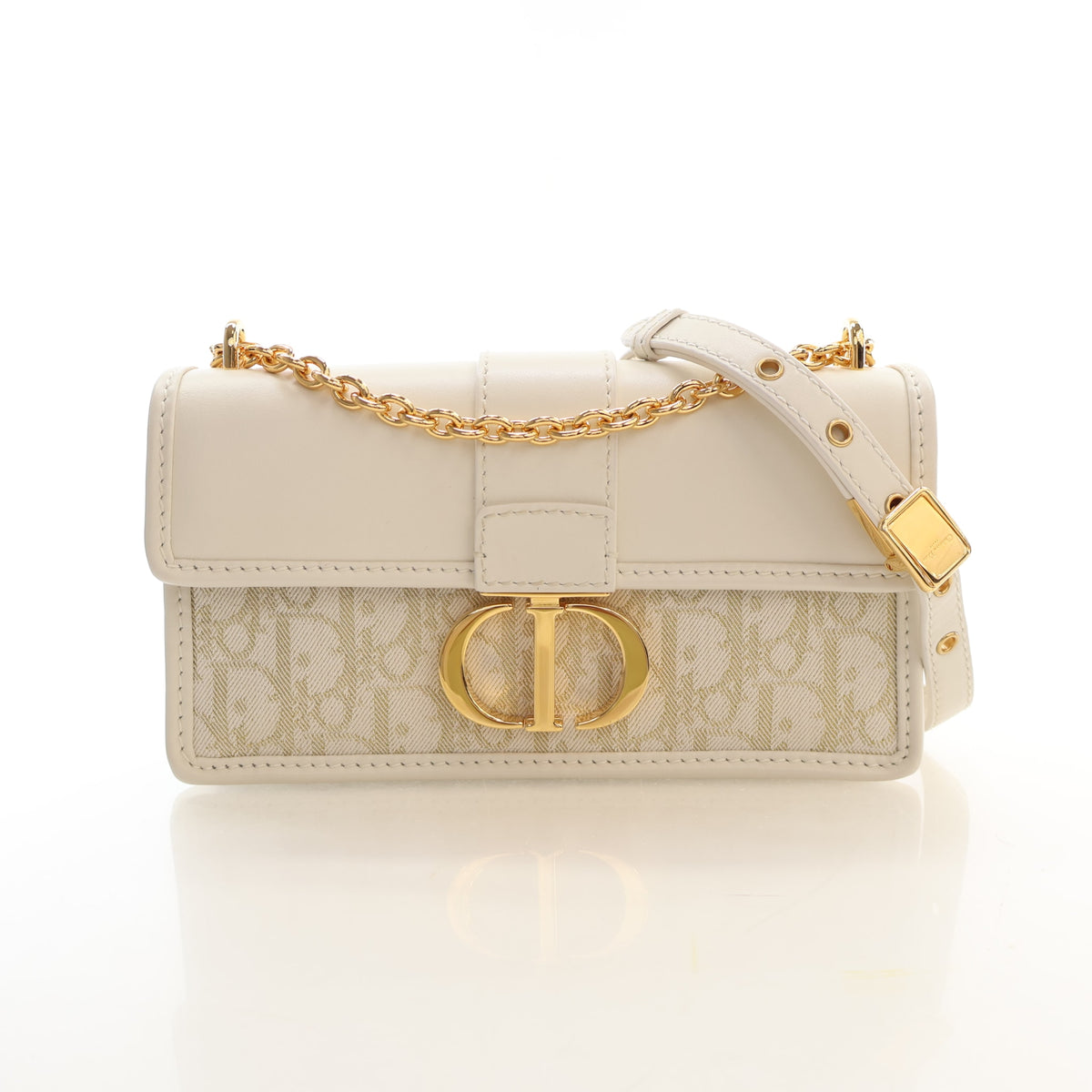 Pre-Owned Christian Dior Medium Oblique 30 Montaigne East-west, front view, authenticated at Luxe Du Jour