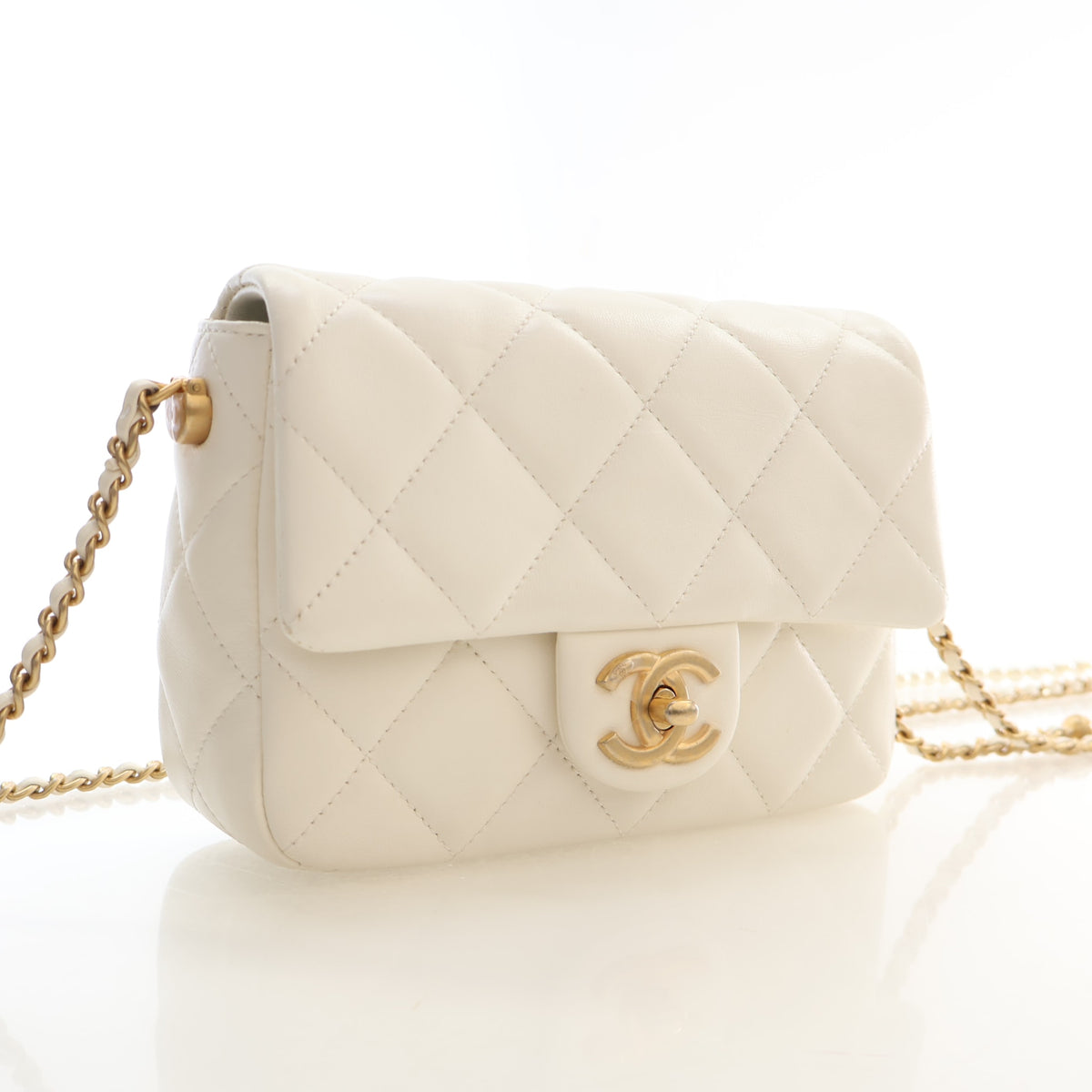 Pre-Owned Chanel Flap Bag Mini Lambskin My Perfect, three-quarter view
