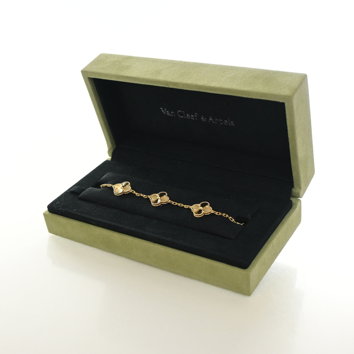 Van Cleef & Arpels 18K Yellow Gold Guilloche 5 Motif Vintage Alhambra Bracelet, photo 4 of 7