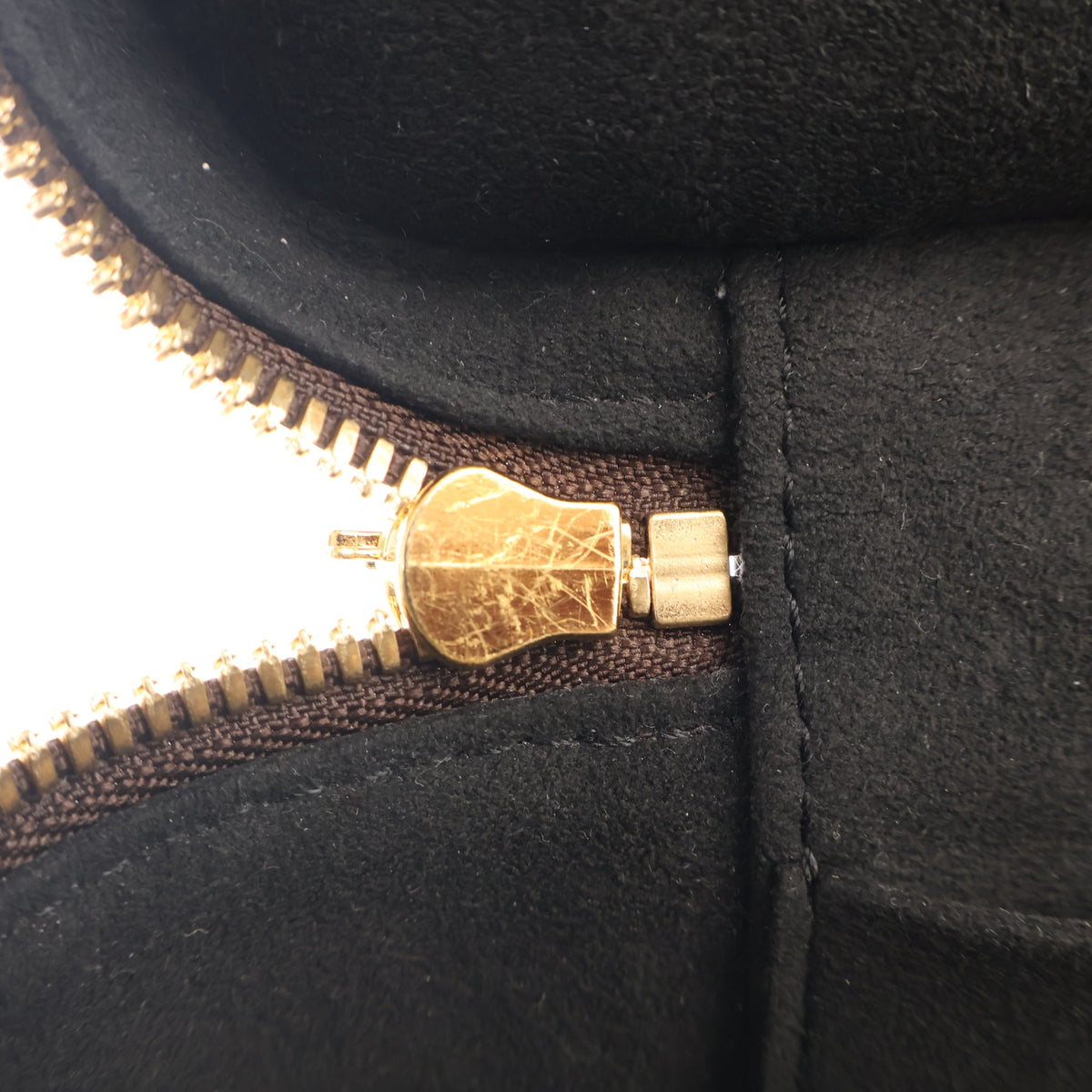 Louis Vuitton Reverse Monogram Vanity PM, photo 15 of 19