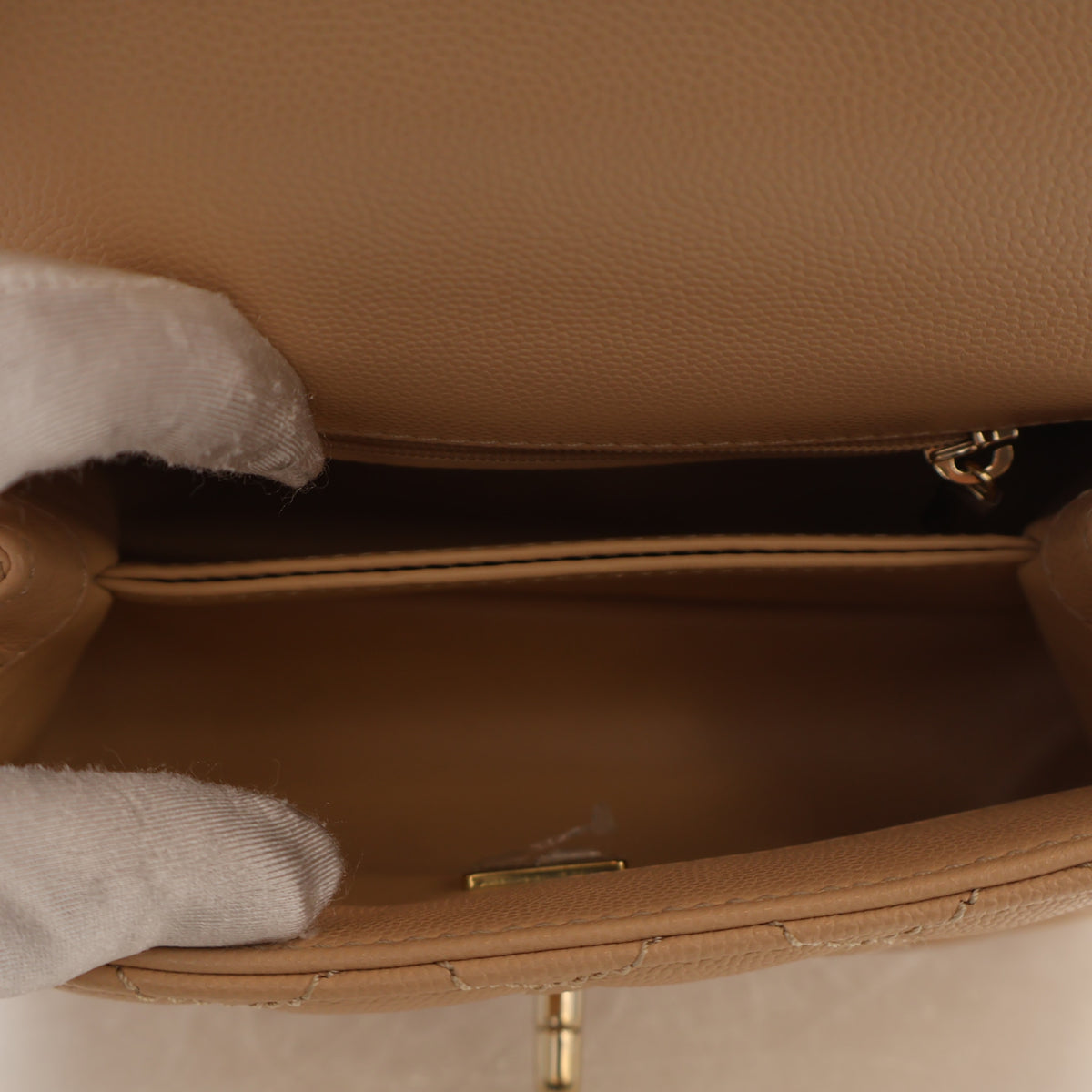 Pre-Owned Chanel Coco Handle Mini Caviar Leather Bag, open interior with lining, photo 13 of 19