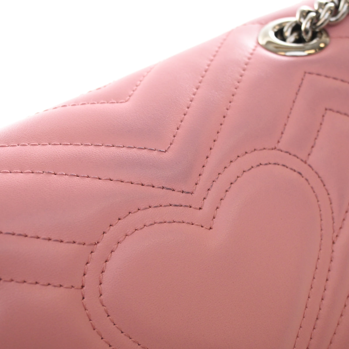 Pre-Owned Gucci Flap Bag Small Calfskin Marmont, silver hardware