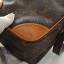 Louis Vuitton Monogram Amaz...