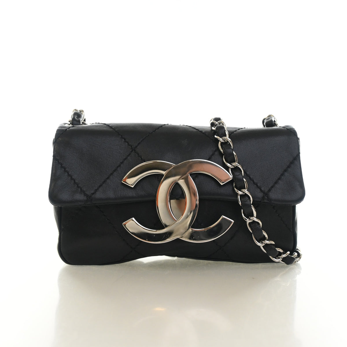 Vintage Chanel Flap Bag Calfskin Diamond Stitch CC, front view, authenticated at Luxe Du Jour