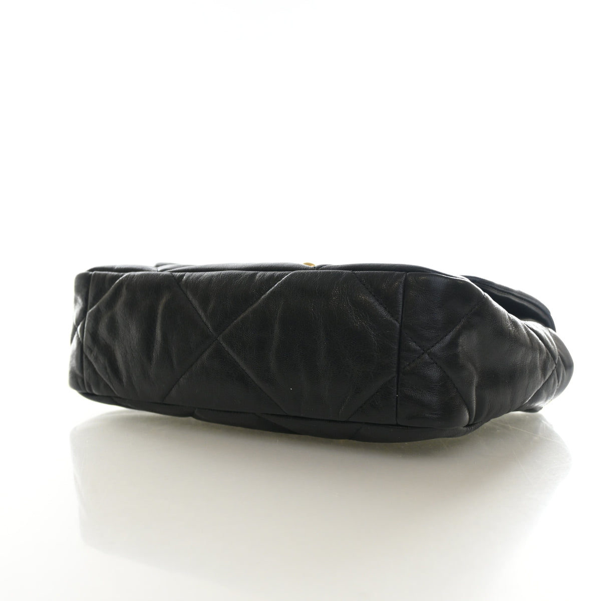Chanel Medium Lambskin 19 Flap Bag, photo 7 of 14