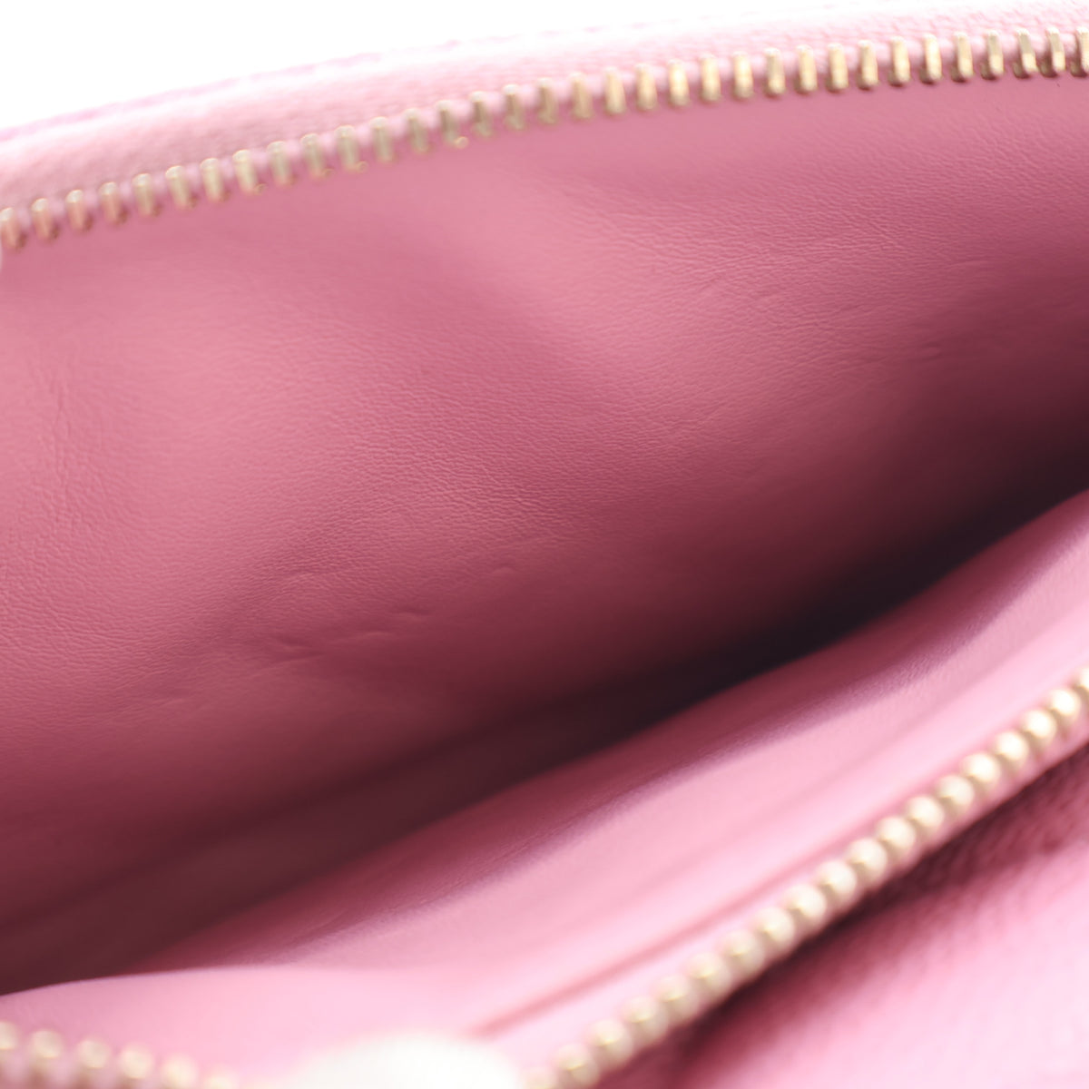 Pre-Owned Chanel Belt Bag Caviar Leather Pick Me Up Flap, open interior with lining, photo 18 of 21
