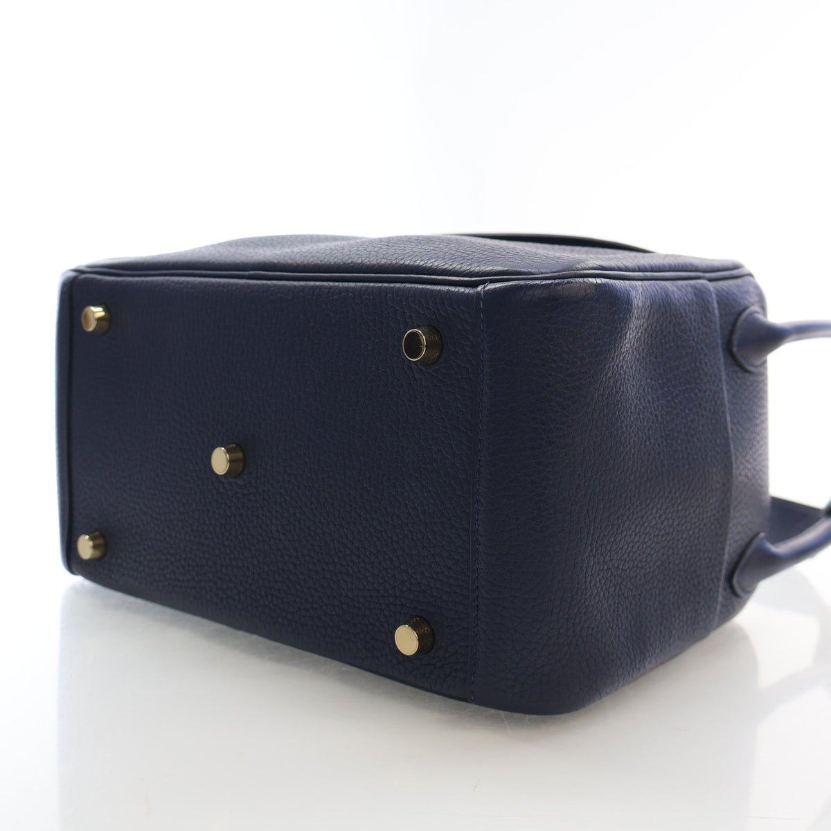 Pre-Owned Hermès Lindy 30 Bleu Nuit Clemence Leather, base view