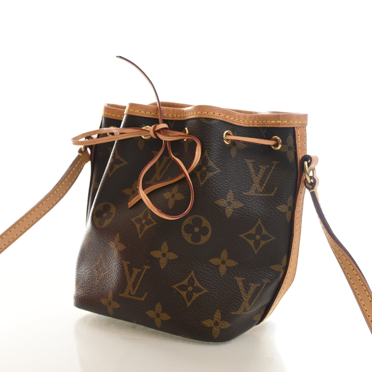 Pre-Owned Louis Vuitton Nano Monogram Noe, three-quarter view, photo 3 of 15