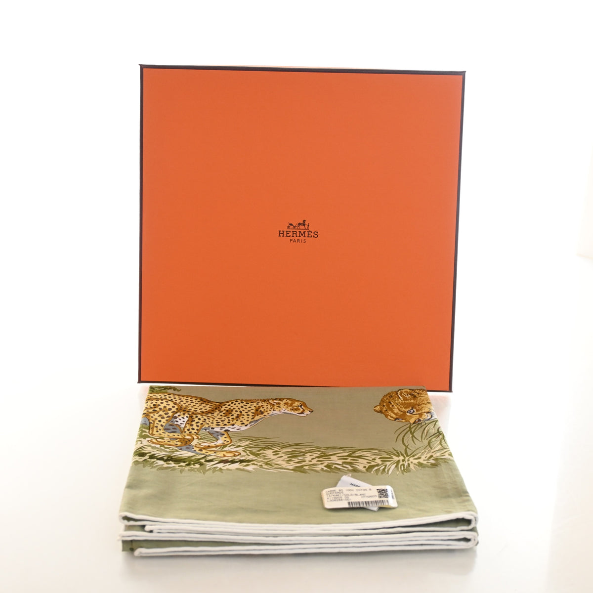 Hermes Guepards Cotton Scarf 80, photo 7 of 8
