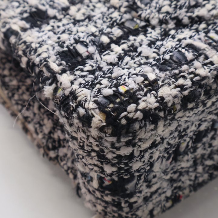 Pre-Owned Chanel Classic Double Flap Medium Tweed Bag, corner and edge detail, photo 11 of 13