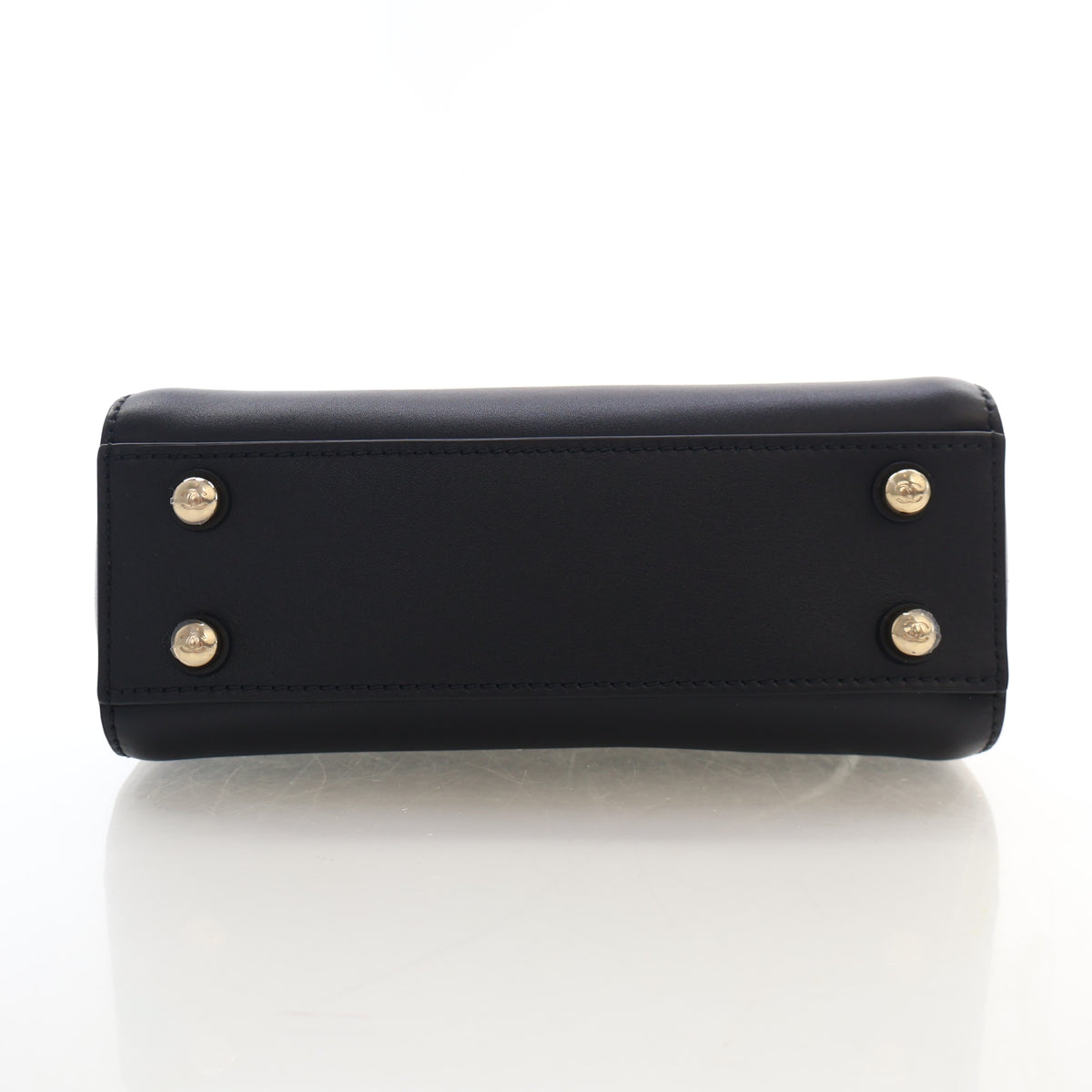 Pre-Owned Chanel Flap Bag Calfskin 26A Envelope, base and feet view, photo 9 of 17