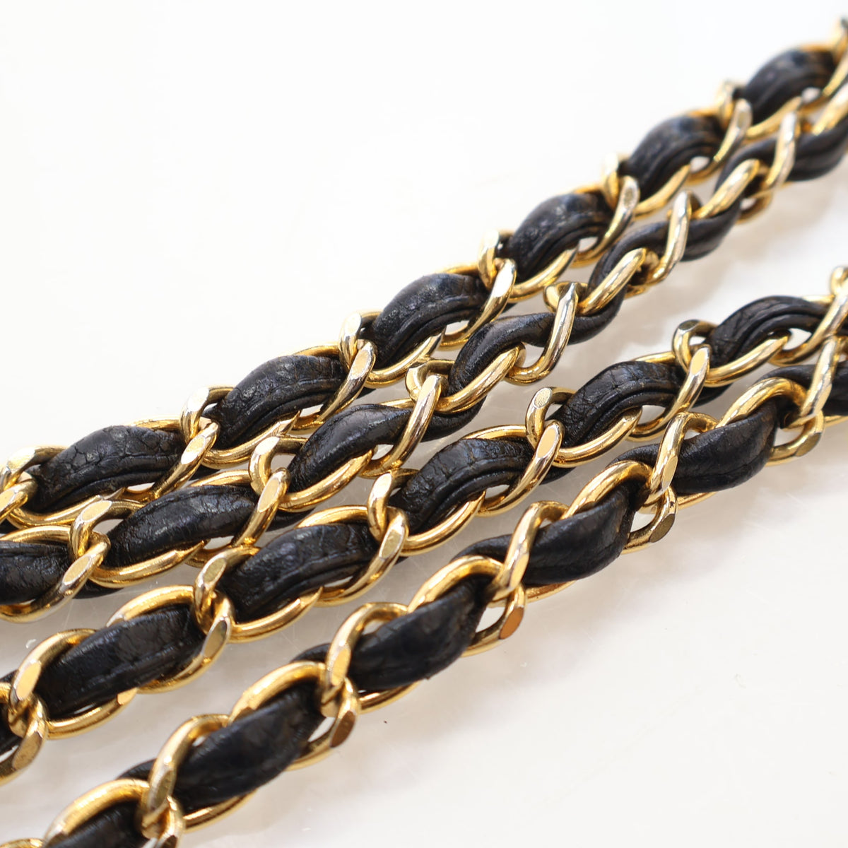 Vintage Chanel Tote Bag Large Caviar Leather Matelasse Chain, strap detail