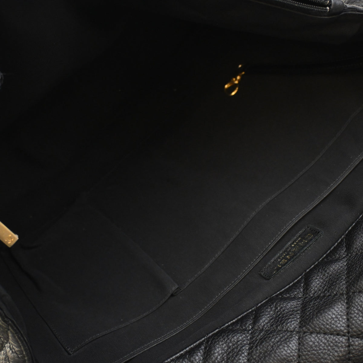 Pre-Owned Chanel Flap Bag XXL Calfskin Airline Single, open interior with lining