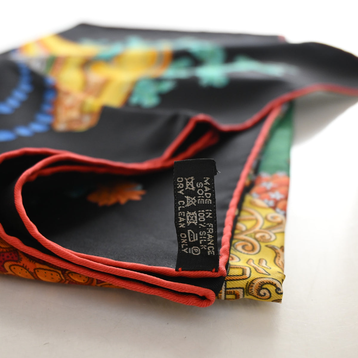 Hermes Chemins De Corail Silk Scarf 90, photo 4 of 6