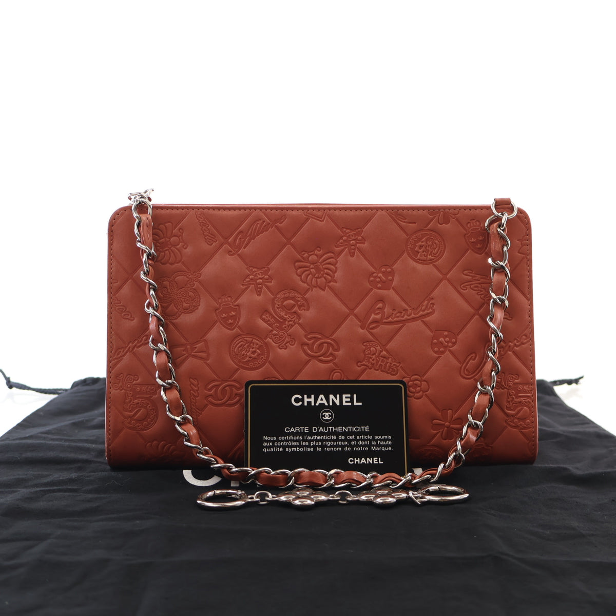 Pre-Owned Chanel Pochette Embossed Lambskin Lucky Symbols, front view, photo 18 of 18