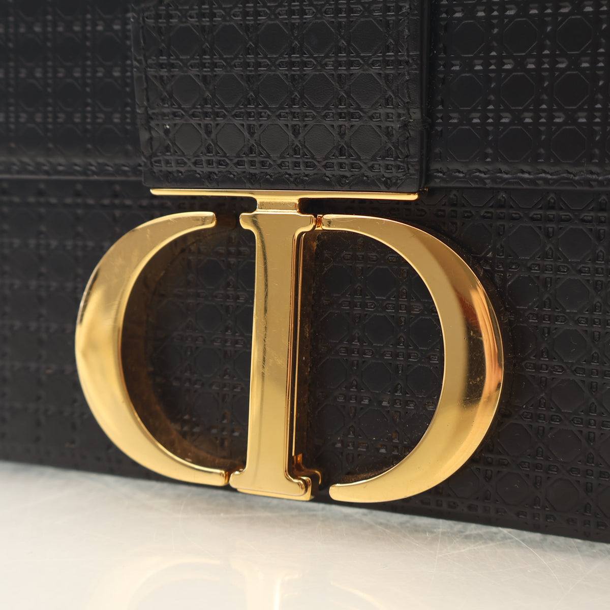 Pre-Owned Christian Dior 30 Calfskin Montaigne Box Bag, gold hardware close-up