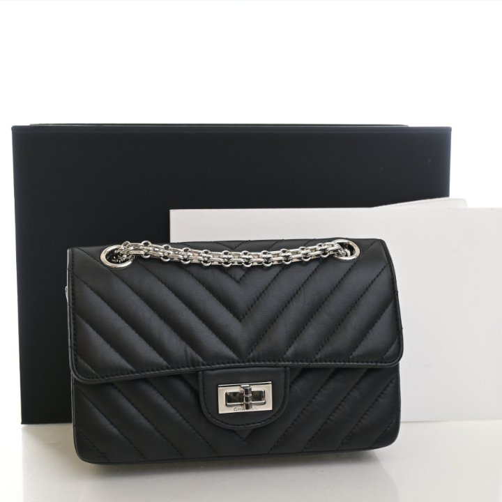Pre-Owned Chanel Flap Bag 224 Crumpled Calfskin Reissue 2.55, front view, photo 15 of 15