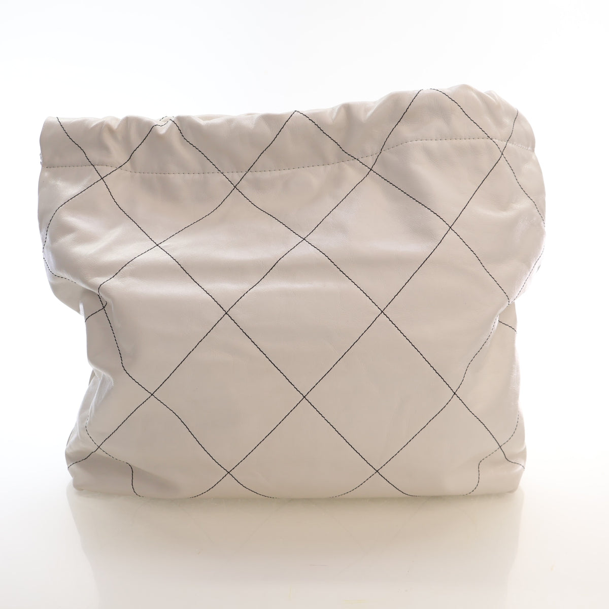 Pre-Owned Chanel 22 Hobo Medium Shiny Calfskin, back view
