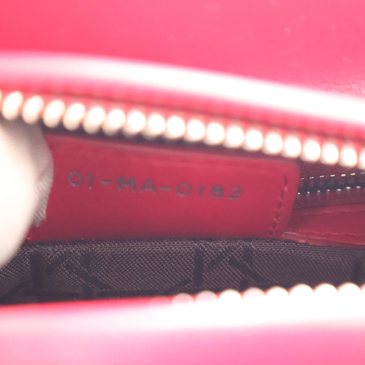 Pre-Owned Christian Dior Lady Dior Medium Lambskin, logo detail, photo 14 of 17
