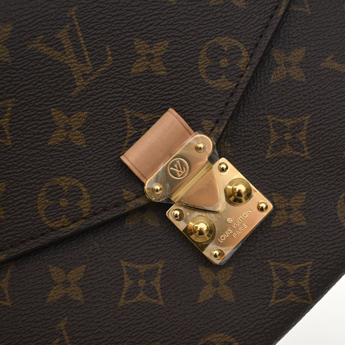 Louis Vuitton Monogram Pochette Metis, photo 4 of 12