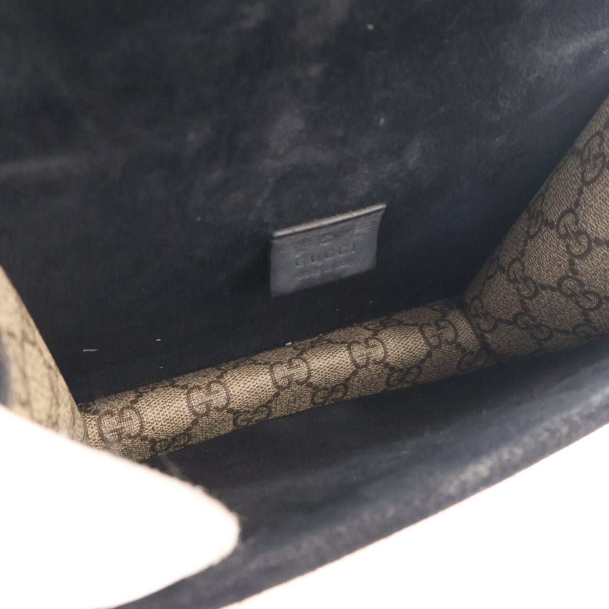 Pre-Owned Gucci Crossbody Bag Mini GG Canvas Dionysus, open interior