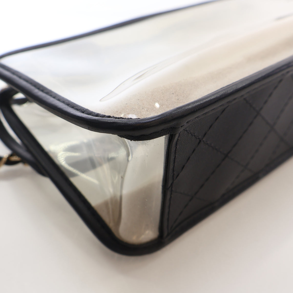 Pre-Owned Chanel Flap Bag Medium PVC Sand By The Sea, corner detail