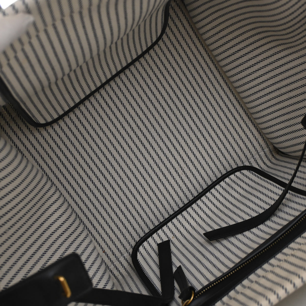 Celine Medium mixed Fibers Phantom Luggage Tote, photo 12 of 16