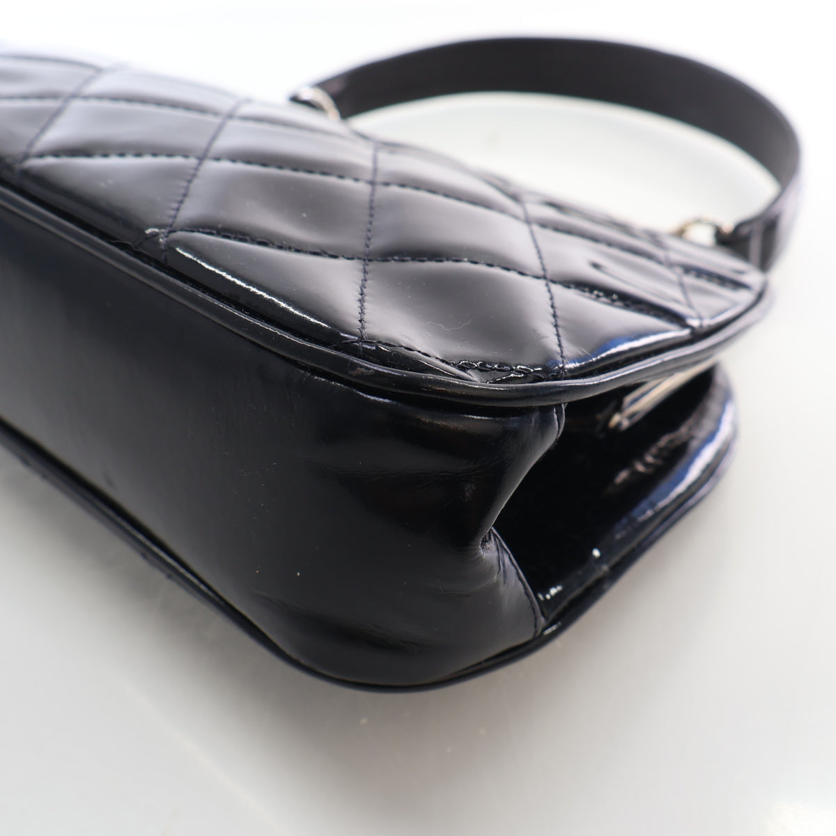 Chanel Vintage Patent Top Handle Kisslock Frame Bag, photo 15 of 19