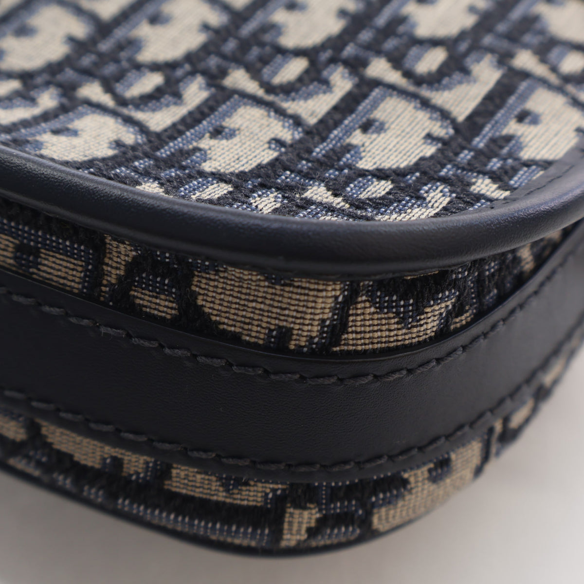 Christian Dior Small Canvas Oblique Bobby Flap Bag, photo 14 of 19