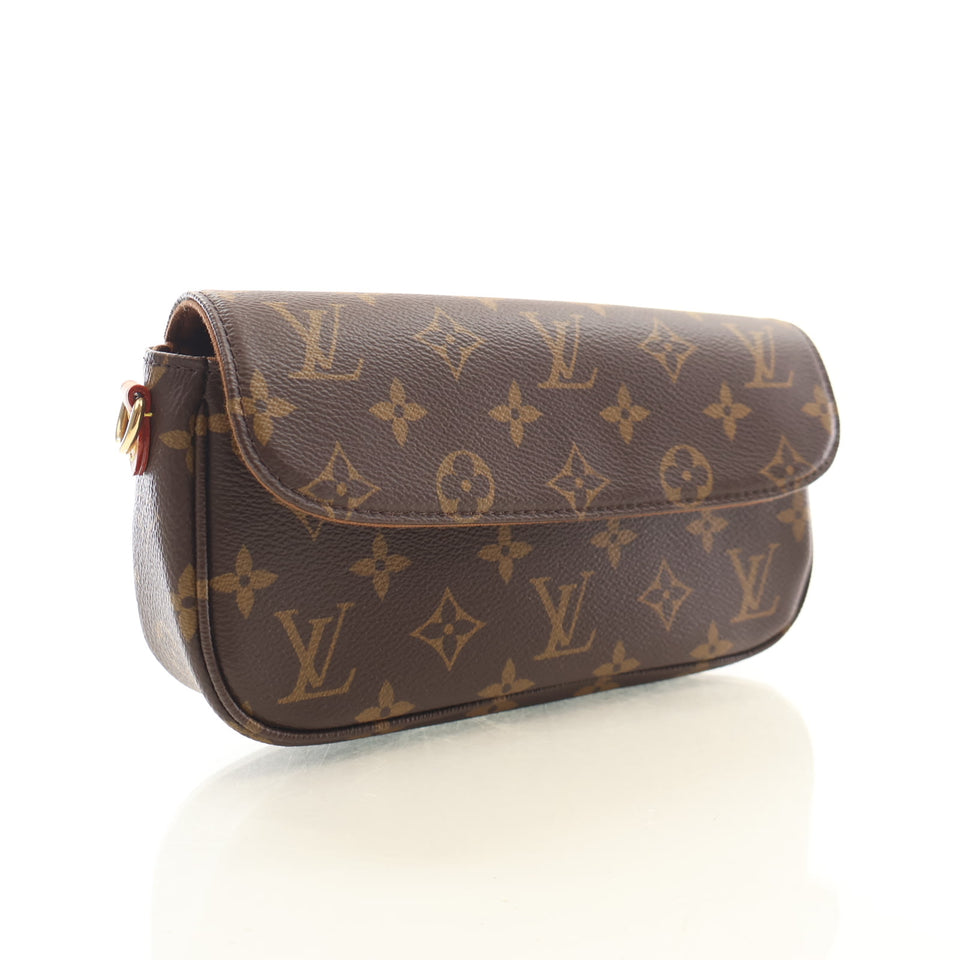 Louis Vuitton Monogram Wallet On Chain Ivy