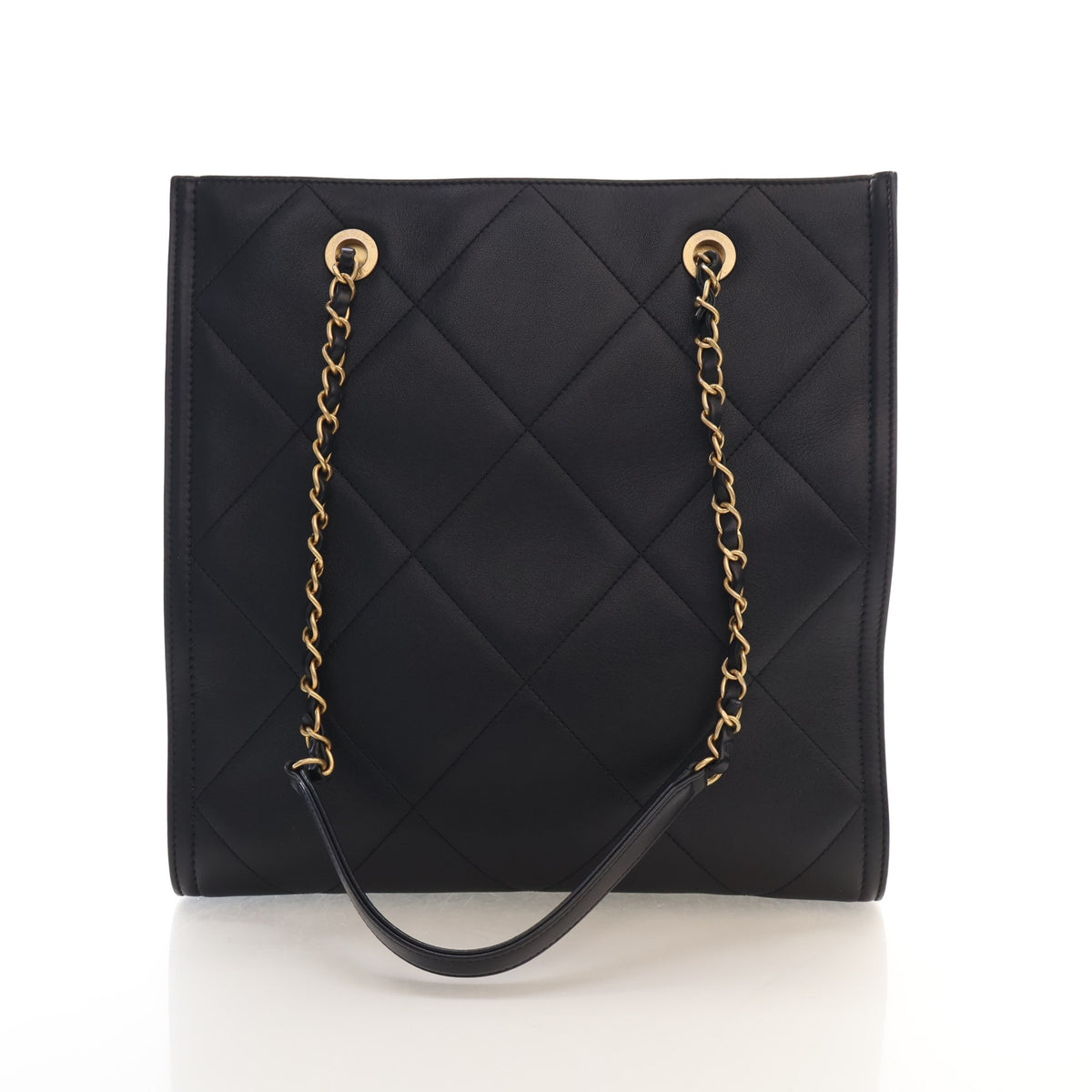 Pre-Owned Chanel Shopping Tote Lambskin CC, front view, photo 12 of 18