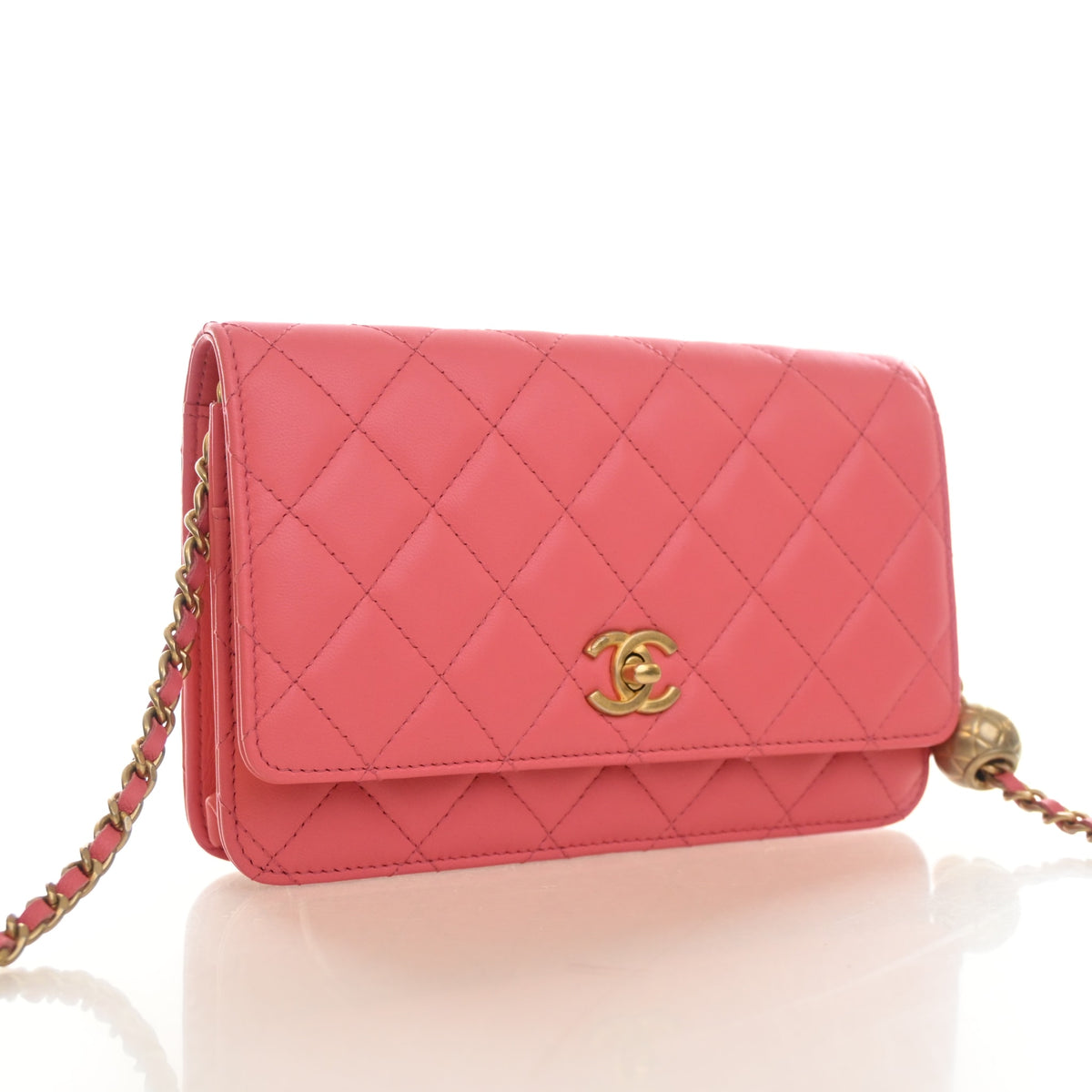 Chanel Lambskin Pearl Crush Wallet On Chain (WOC), photo 2 of 17