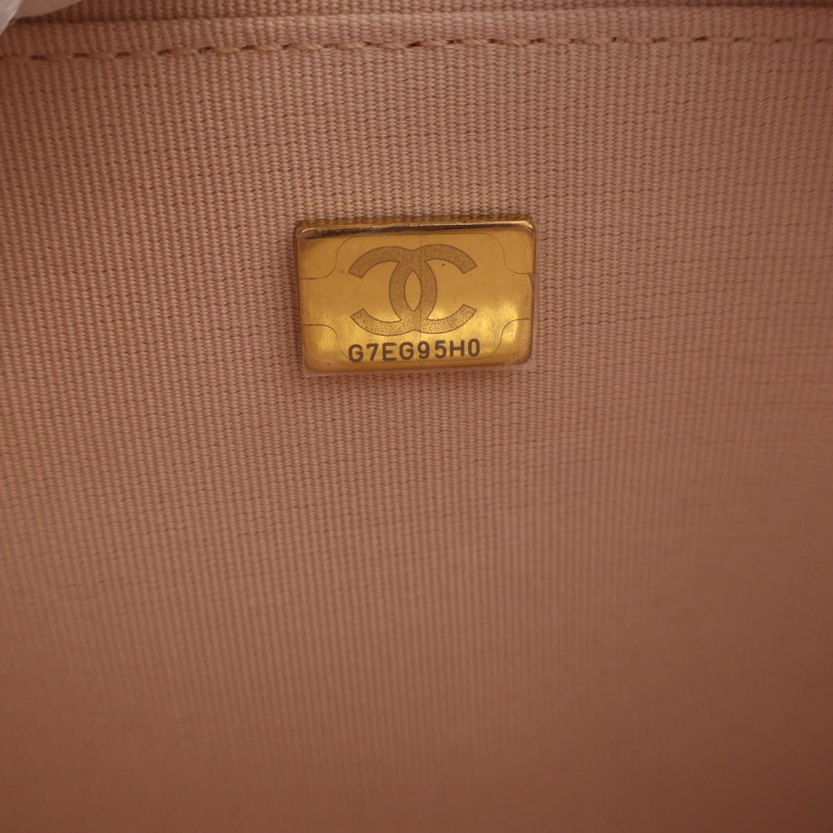 Pre-Owned Chanel Flap Bag Mini Caviar Leather Like A Wallet, interior label and date code