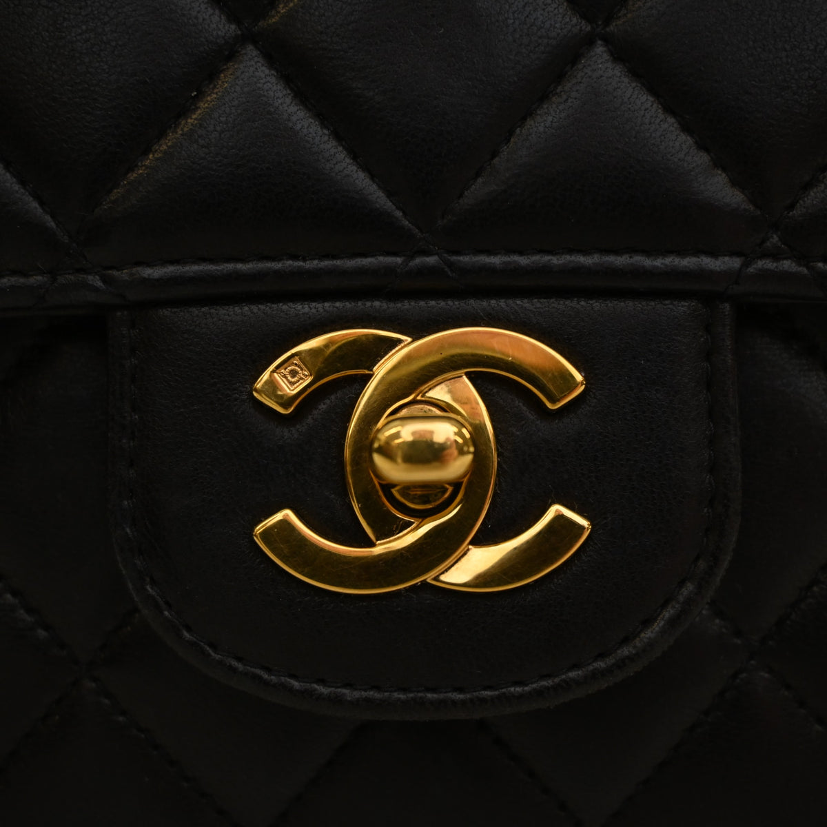 Chanel Vintage Medium Lambskin Rectangular Kelly Top Handle, photo 4 of 22