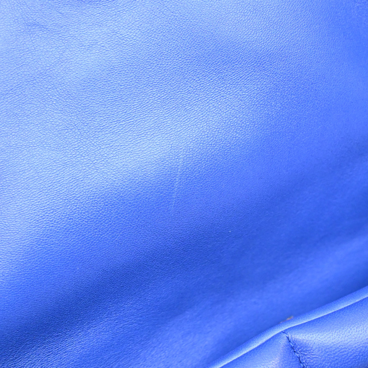 Saint Laurent Medium Lambskin Loulou Puffer, photo 14 of 15