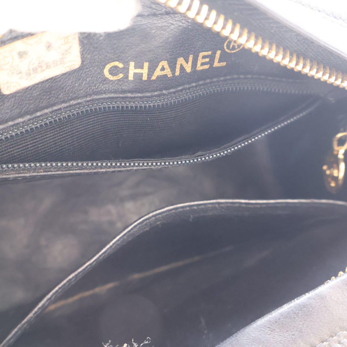 Chanel Vintage Small Lambskin Camera Bag with Chain, photo 17 of 19