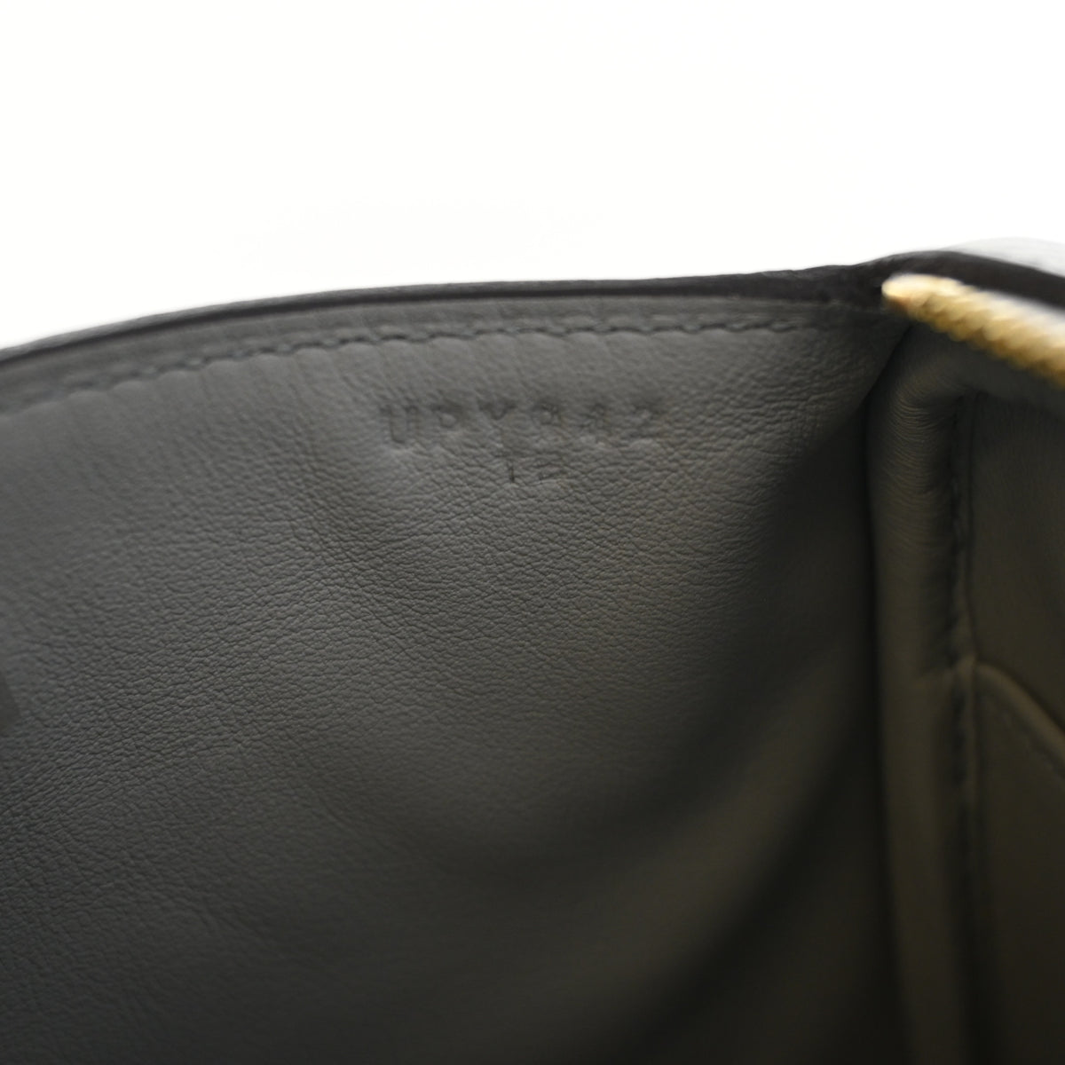 Pre-Owned Hermès Lindy Mini Bleu Pale Clemence Leather 20, interior label and date code