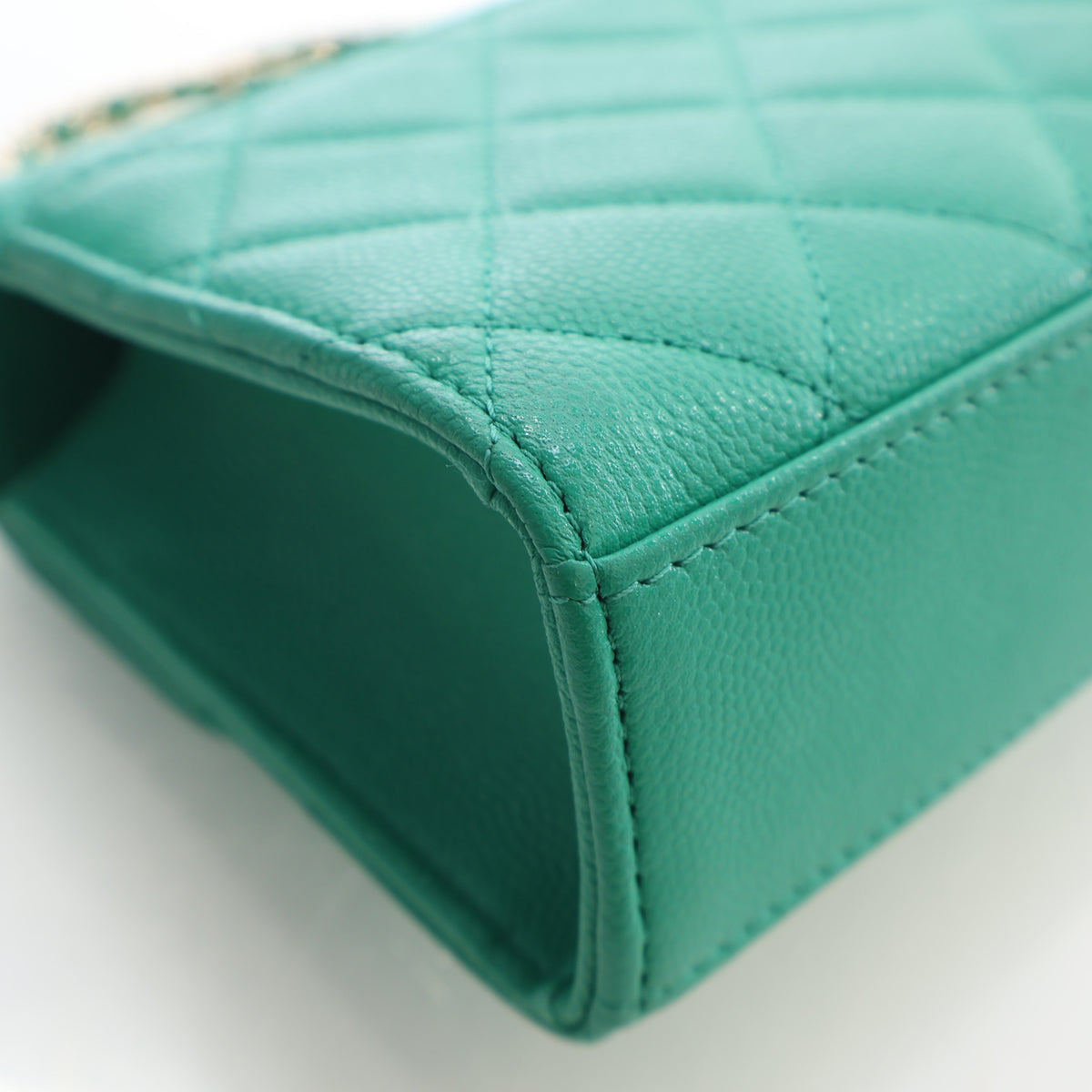 Pre-Owned Chanel Top Handle Mini Caviar Leather Flap Bag, corner and edge detail, photo 12 of 17