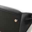 https://res.cloudinary.com/...