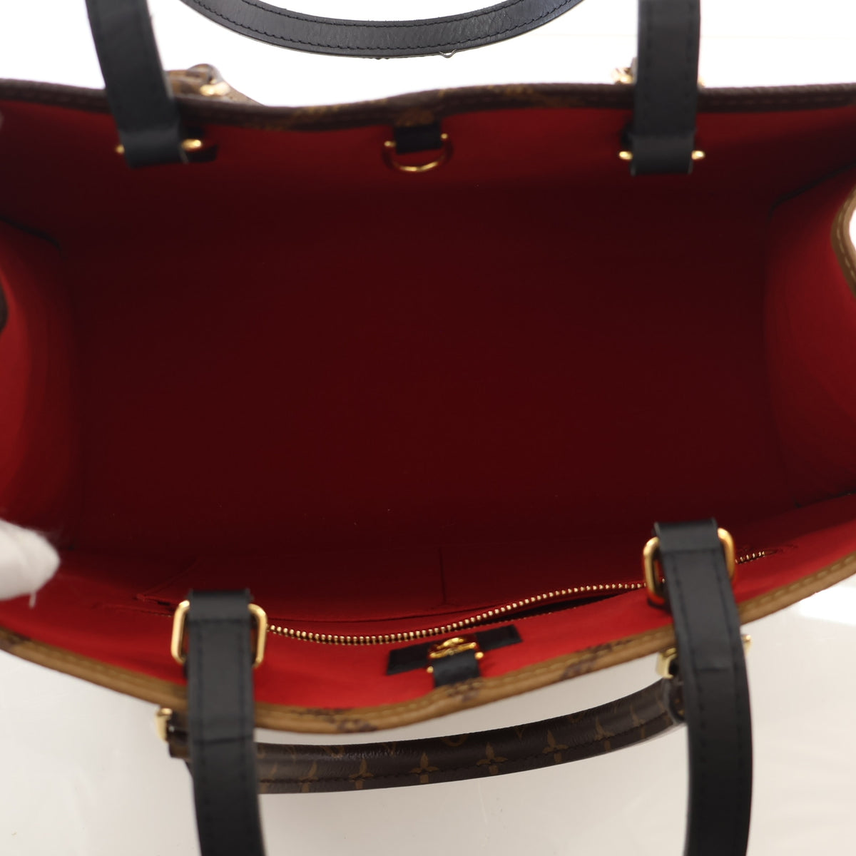 Louis Vuitton Reverse Giant Monogram OnTheGo MM, photo 12 of 15