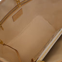 https://res.cloudinary.com/...