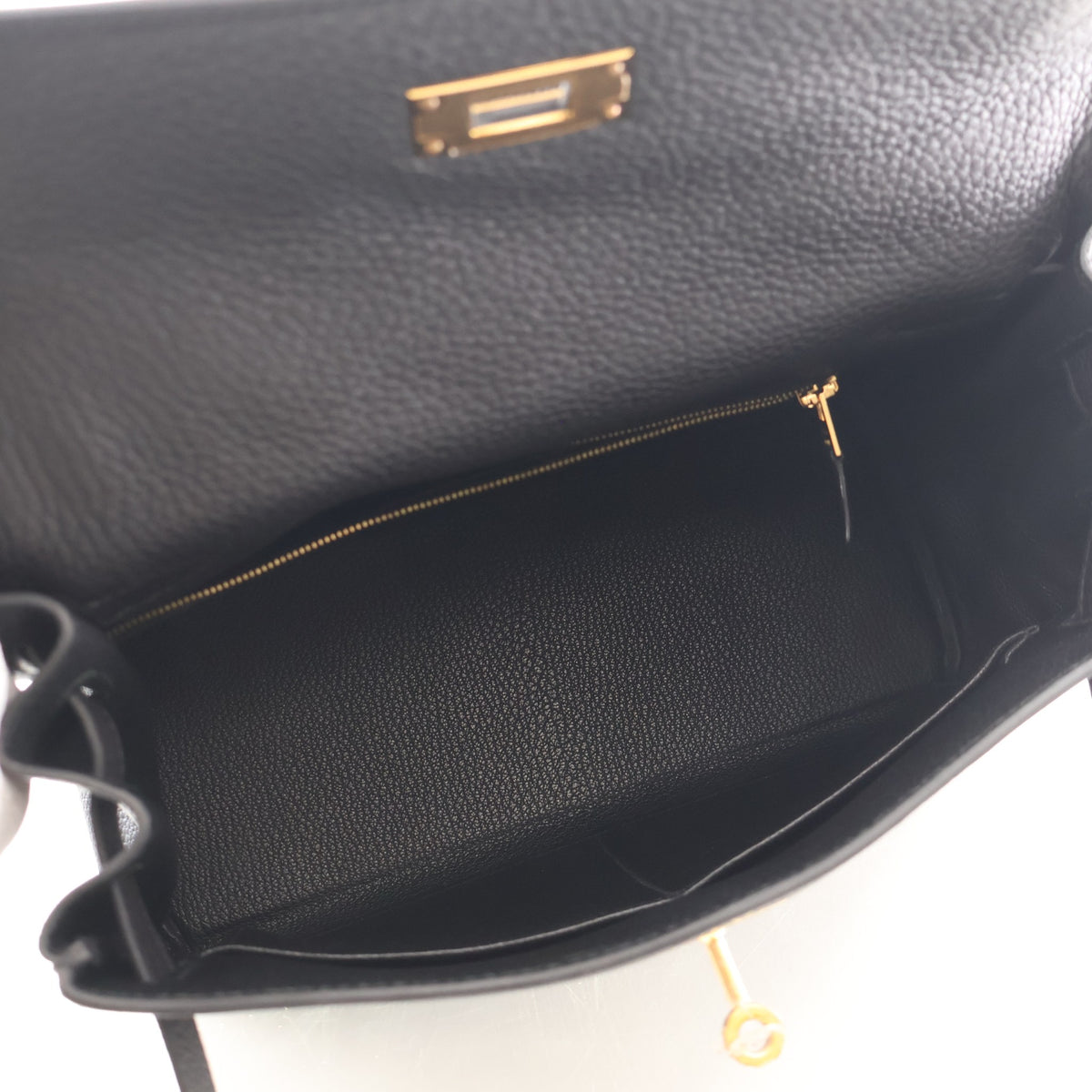 Hermes Noir Togo Kelly 28, photo 13 of 16
