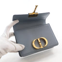 https://res.cloudinary.com/...
