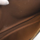 https://res.cloudinary.com/...