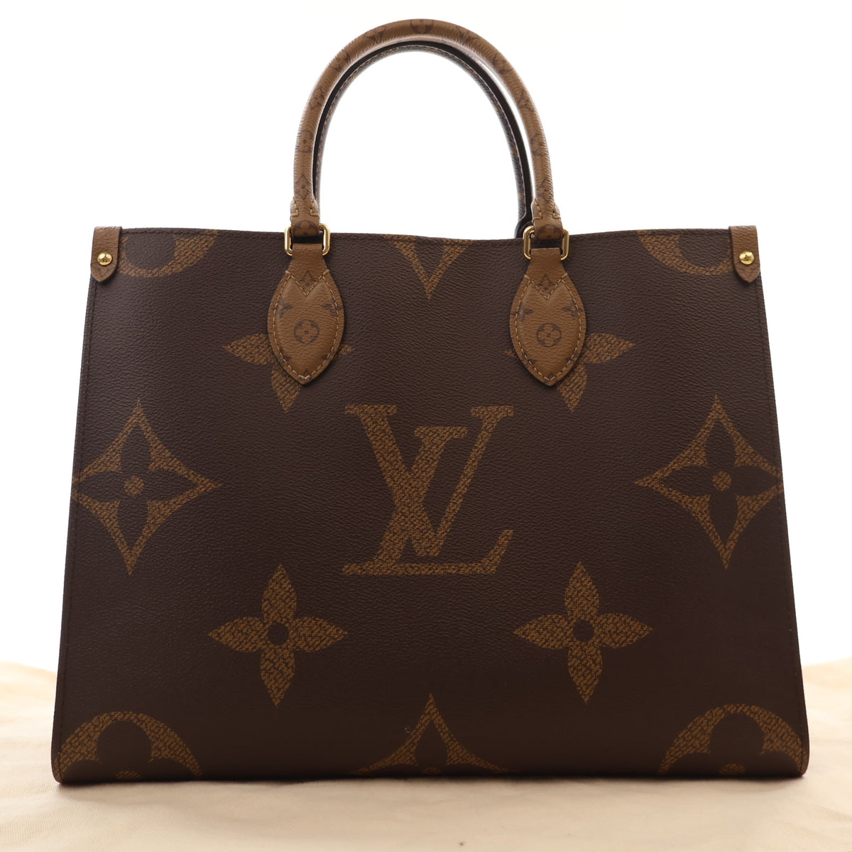 Louis Vuitton Reverse Giant Monogram OnTheGo MM, photo 15 of 15